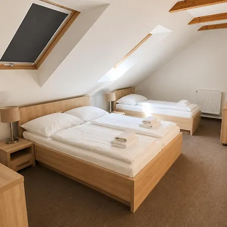 Konukevi Bowten 3*