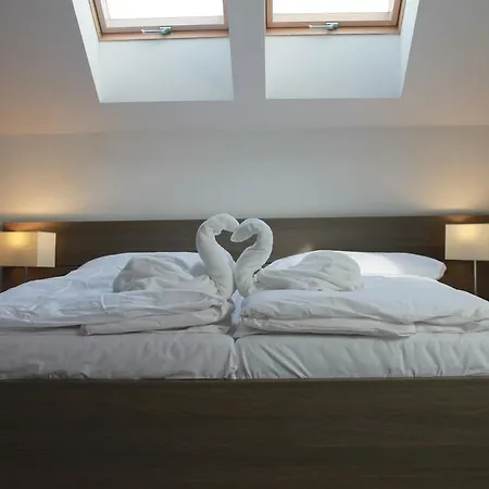 Bowten Guest house Secovce