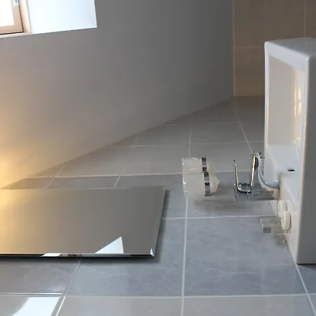 Bowten Affittacamere Secovce