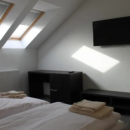 Bowten Guest house 3*